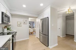 12 River Oaks Cir, Baltimore, MD 21208 - Photo 9