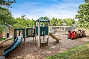 12 River Oaks Cir, Baltimore, MD 21208 - Photo 43