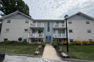 17 Warren Lodge Ct, Cockeysville, MD 21030 - Photo 1