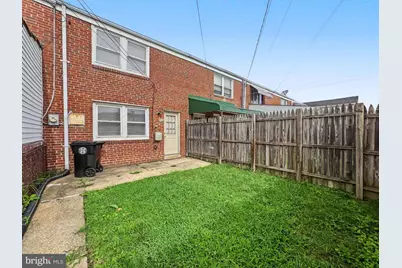 7845 St Claire Lane, Dundalk, MD 21222 - Photo 9