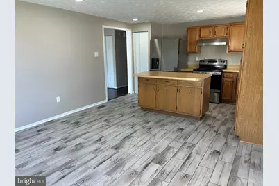 6817 Brentwood Avenue, Dundalk, MD 21222 - Photo 5