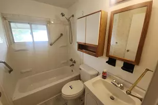 2421 Saratoga Ave, Baltimore, MD 21227 - Photo 17