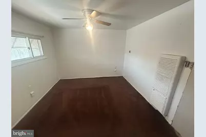 2421 Saratoga Avenue, Baltimore, MD 21227 - Photo 11