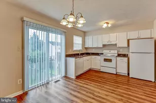 73 Chelmsford Ct, Middle River, MD 21220 - Photo 7