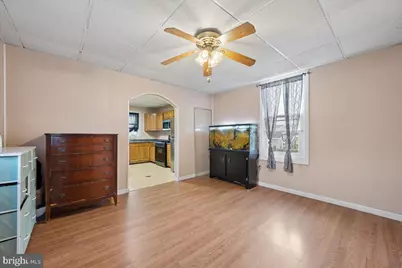 111 4th Avenue, Baltimore, MD 21227 - Photo 11