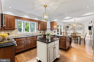 1410 Malvern Ave, Ruxton, MD 21204 - Photo 19