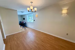 1033 Circle Dr, Halethorpe, MD 21227 - Photo 9