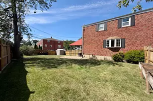 1033 Circle Dr, Halethorpe, MD 21227 - Photo 33