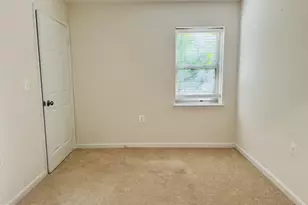 3901 Hannon Ct, Nottingham, MD 21236 - Photo 19