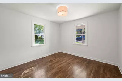 210 4th Avenue, Baltimore, MD 21227 - Photo 21