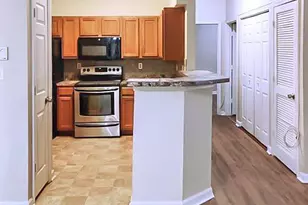 7420 Hindon Cir, Windsor Mill, MD 21244 - Photo 9