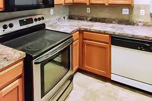 7420 Hindon Cir, Windsor Mill, MD 21244 - Photo 7