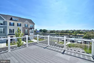 8233 Secluded Cove Ln, Dundalk, MD 21222 - Photo 3
