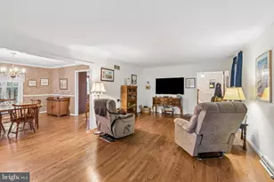 5A Dellwood Ct, Cockeysville, MD 21030 - Photo 11