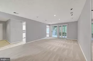 13 Pipe Hill Ct, Baltimore, MD 21209 - Photo 15