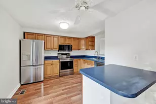 39 Rader Ct, Parkville, MD 21234 - Photo 9