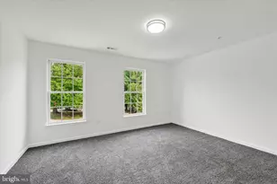 215 Arbor Vista Ln, Owings Mills, MD 21117 - Photo 17