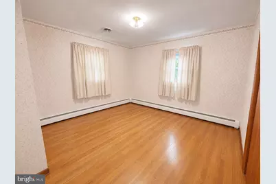 7905 Hilltop Avenue, Nottingham, MD 21236 - Photo 7