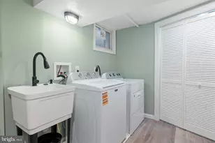 912 Locustvale Rd, Towson, MD 21204 - Photo 37