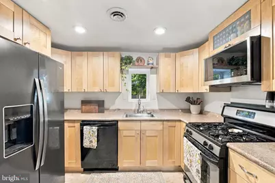 5238 Arbutus Avenue, Baltimore, MD 21227 - Photo 7