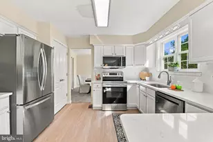 7 Perry Manor Ct, Perry Hall, MD 21128 - Photo 17