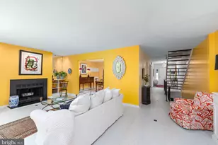 13 Hampshire Woods Ct, Towson, MD 21204 - Photo 13