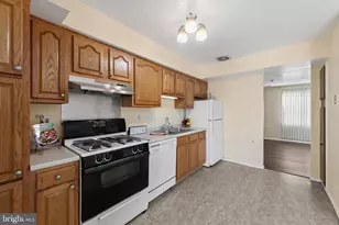 2613 Hallam Ct, Windsor Mill, MD 21244 - Photo 3