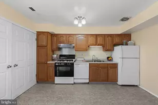 2613 Hallam Ct, Windsor Mill, MD 21244 - Photo 7