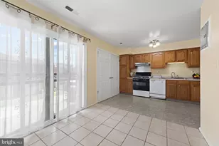 2613 Hallam Ct, Windsor Mill, MD 21244 - Photo 27