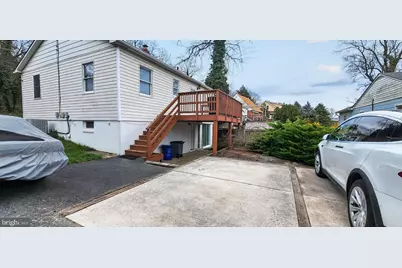 [Address not provided], Catonsville, MD 21228 - Photo 17