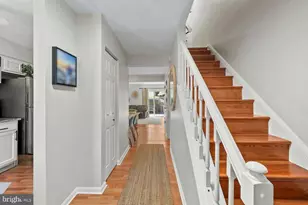 38 Ritters Ridge Ct, Owings Mills, MD 21117 - Photo 3