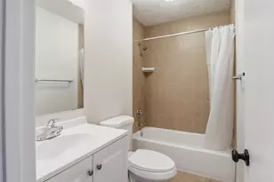 36 Gwynnswood Rd, Owings Mills, MD 21117 - Photo 19