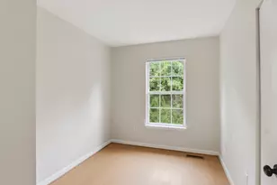 36 Gwynnswood Rd, Owings Mills, MD 21117 - Photo 13