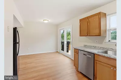 7203 Rutherford Green Circle, Windsor Mill, MD 21244 - Photo 9