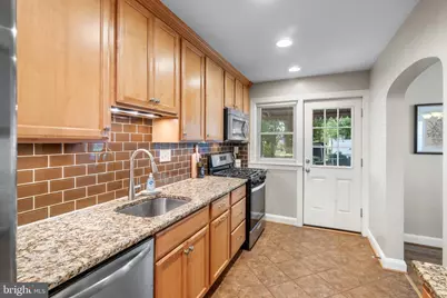 30 Shady Nook, Baltimore, MD 21228 - Photo 9