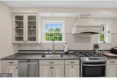 106 N Beaumont Avenue, Catonsville, MD 21228 - Photo 19