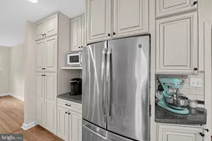 106 N Beaumont Ave, Catonsville, MD 21228 - Photo 21