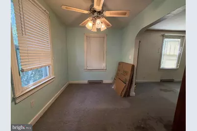 213 N Marlyn Avenue, Baltimore, MD 21221 - Photo 5
