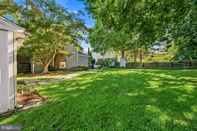 2306 Wuthering Road, Timonium, MD 21093 - Photo 7