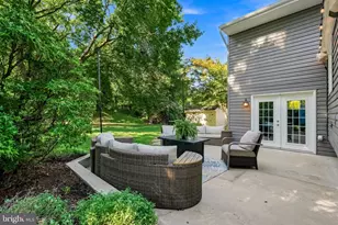 2306 Wuthering Rd, Timonium, MD 21093 - Photo 3