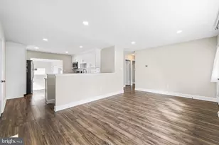 323 Stonecastle Ave, Reisterstown, MD 21136 - Photo 5