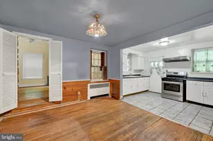 2501 Parkview Rd, Baltimore, MD 21207 - Photo 9