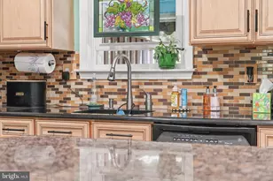 37 Snowberry Ct, Cockeysville, MD 21030 - Photo 13