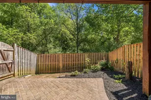 37 Snowberry Ct, Cockeysville, MD 21030 - Photo 43