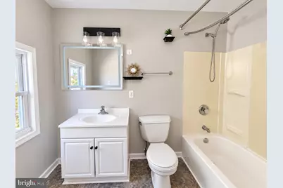 8120 Cornwall Road, Dundalk, MD 21222 - Photo 15