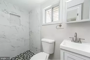 7923 Eastdale Rd, Baltimore, MD 21224 - Photo 25