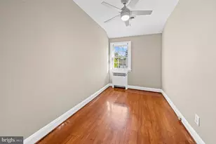 205 Ridge Ave, Towson, MD 21286 - Photo 9