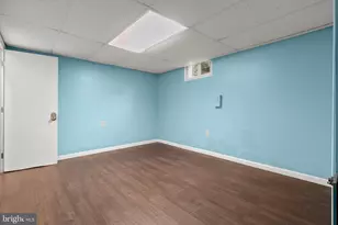 921 Maiden Choice Ln, Baltimore, MD 21229 - Photo 25