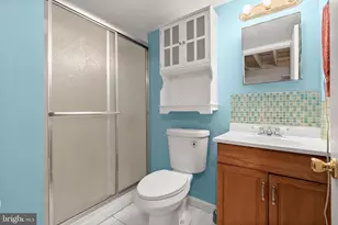 921 Maiden Choice Ln, Baltimore, MD 21229 - Photo 27