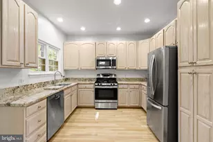 4226 Huntshire Rd, Randallstown, MD 21133 - Photo 15